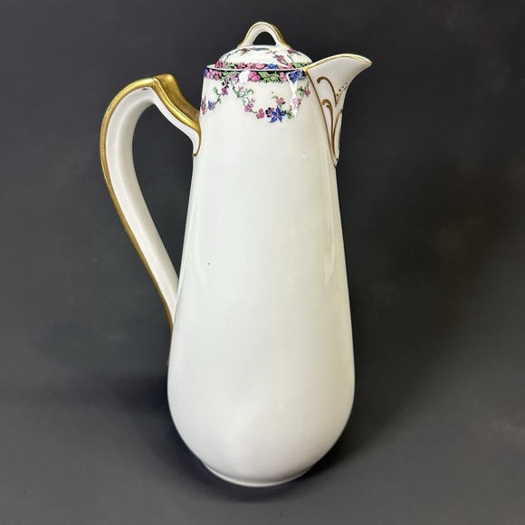 Vintage Haviland & Co Limoges Pitcher With Gold Trim and Beautiful Floral Design - Picture 2 of 12